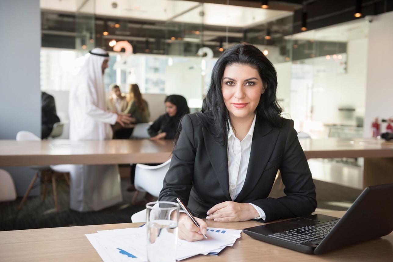 Meenakshi Tejwani Dubai Entrepreneur Salary